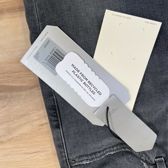 Levi's Premium 711 Skinny Jeans Womens Mid Rise Gray Wash Frayed Hem - Picture 6 of 8